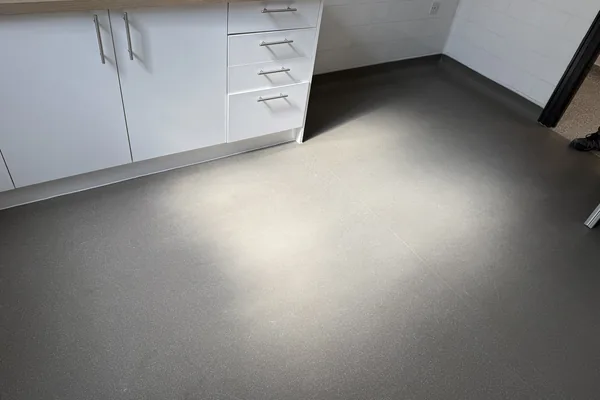 Vinyl run out flat across a nursery playroom